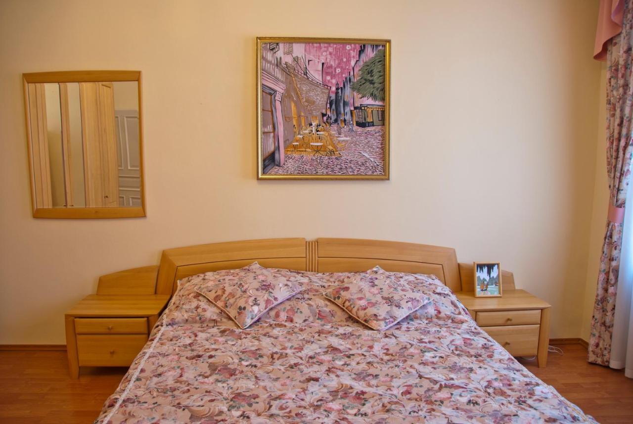Apartman na Zahradní KLV Exterior foto