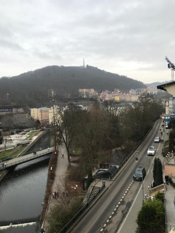 Apartman na Zahradní KLV Exterior foto